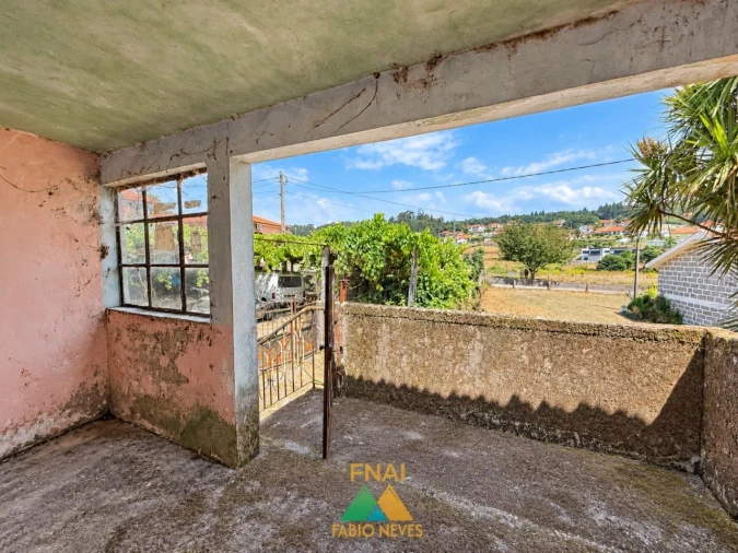 Moradia T2 para Venda em Miranda Foto 4