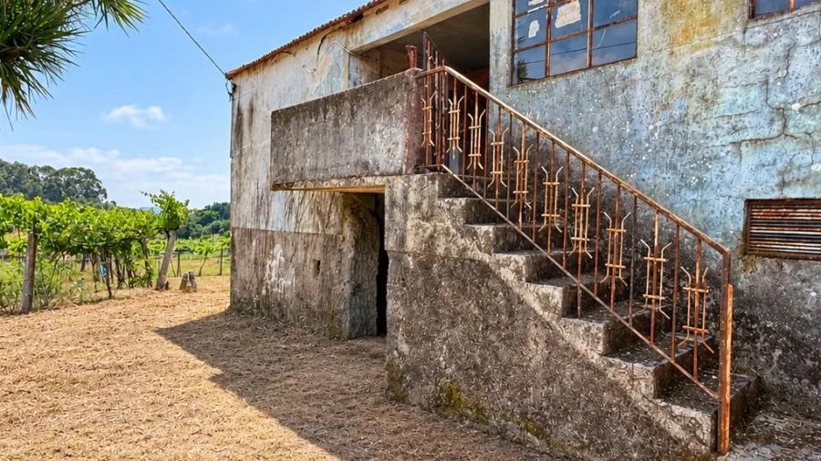 Moradia T2 para Venda em Miranda
