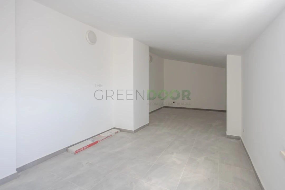 Apartamento T2 para Venda em Seixal, Arrentela e Aldeia de Paio Pires Foto 14