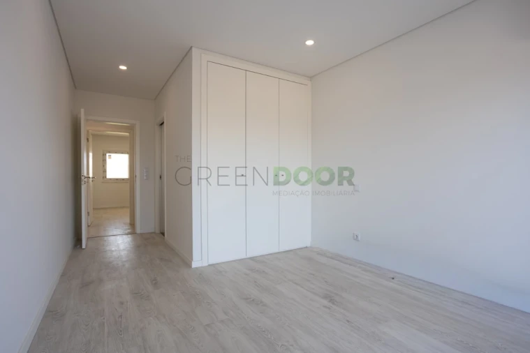 Apartamento T2 para Venda em Seixal, Arrentela e Aldeia de Paio Pires Foto 10