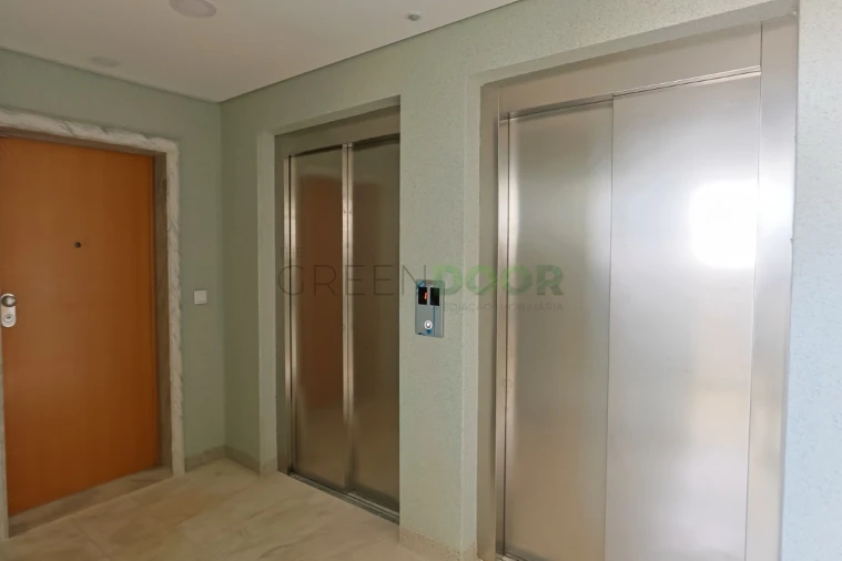 Apartamento T2 para Venda em Seixal, Arrentela e Aldeia de Paio Pires Foto 13