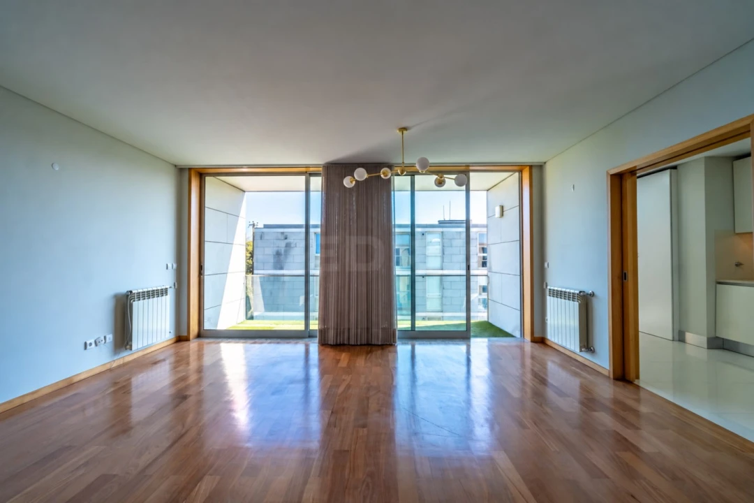 Apartamento T2 para Venda em Azurara Foto 5
