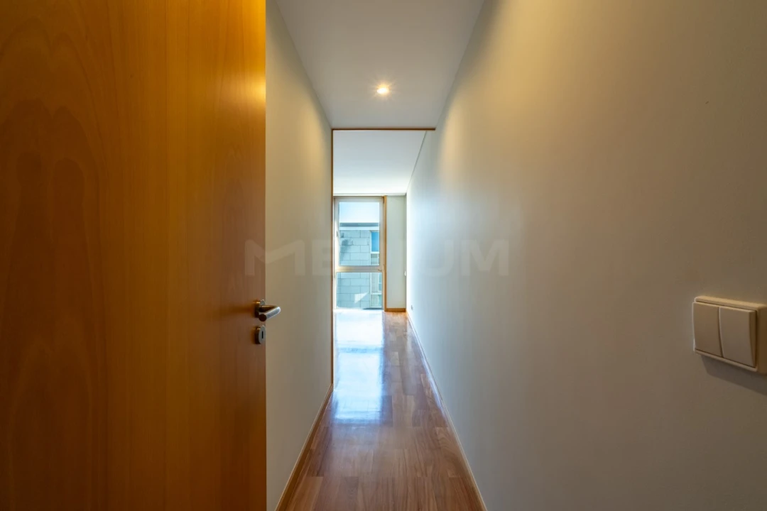 Apartamento T2 para Venda em Azurara Foto 14