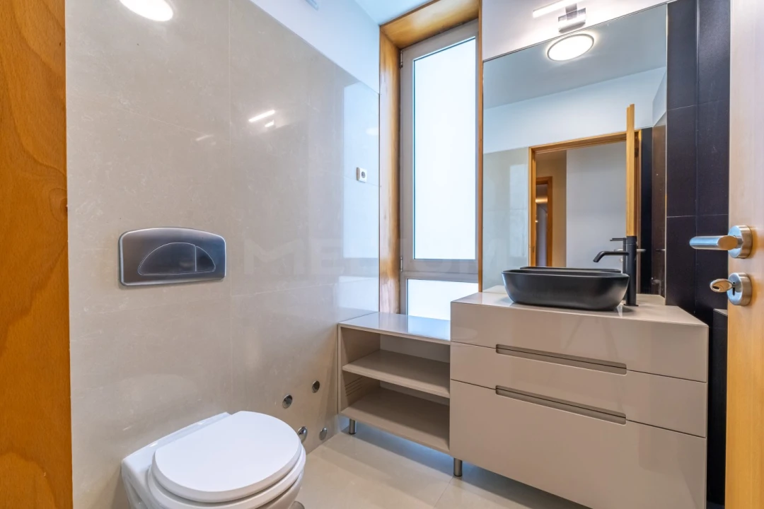 Apartamento T2 para Venda em Azurara Foto 18