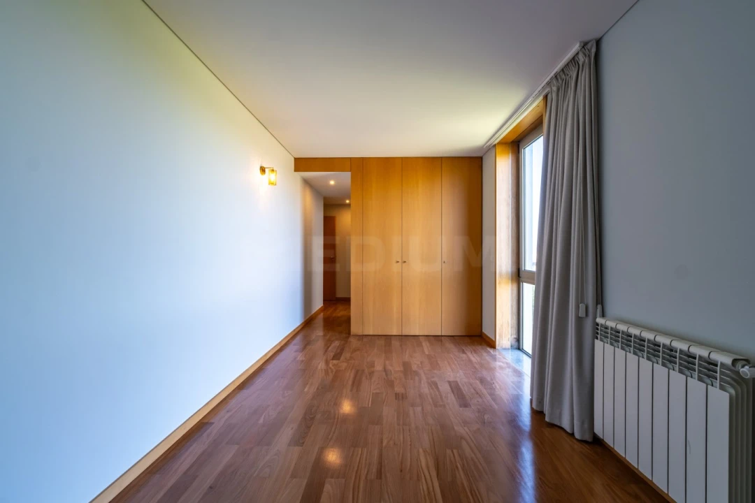 Apartamento T2 para Venda em Azurara Foto 22