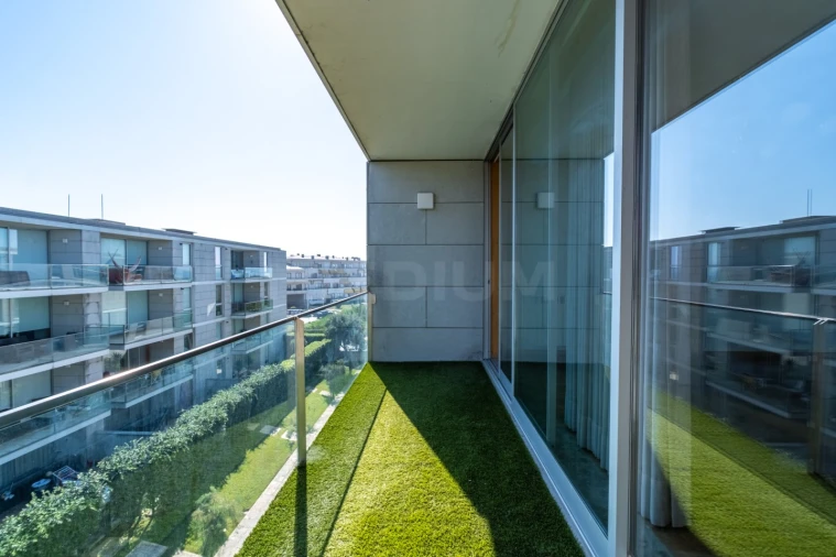 Apartamento T2 para Venda em Azurara Foto 7