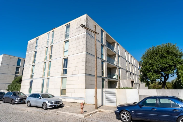 Apartamento T2 para Venda em Azurara Foto 26