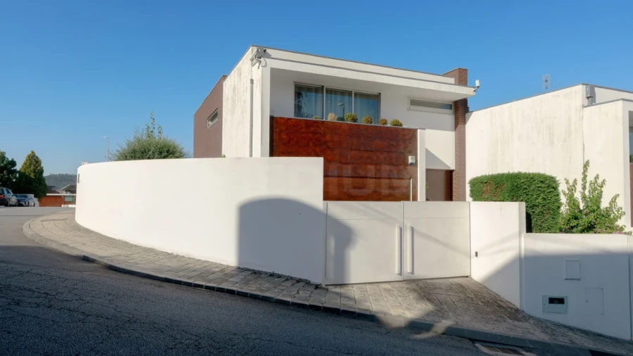 Moradia T3 para Venda em Antas e Abade de Vermoim