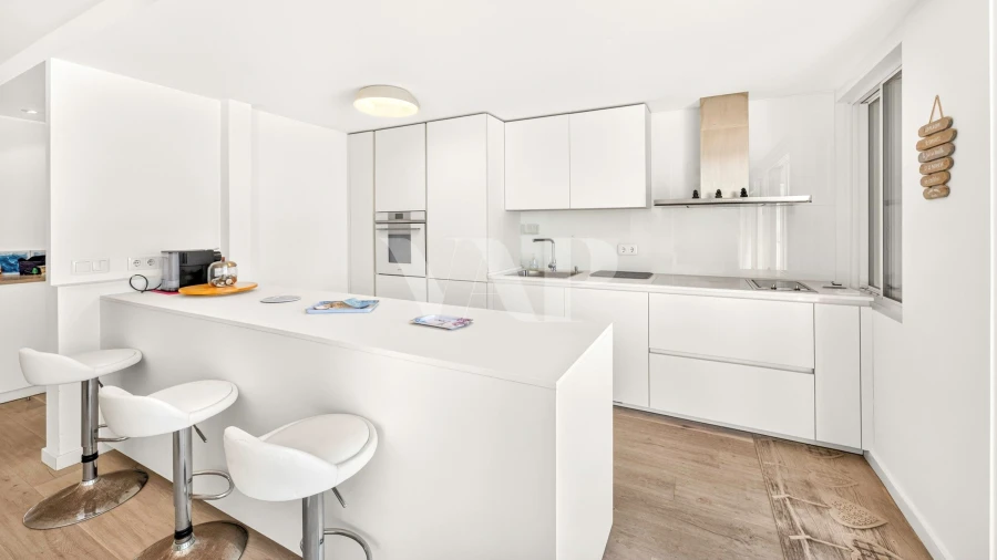 Apartamento para Venda em Quarteira Foto 3
