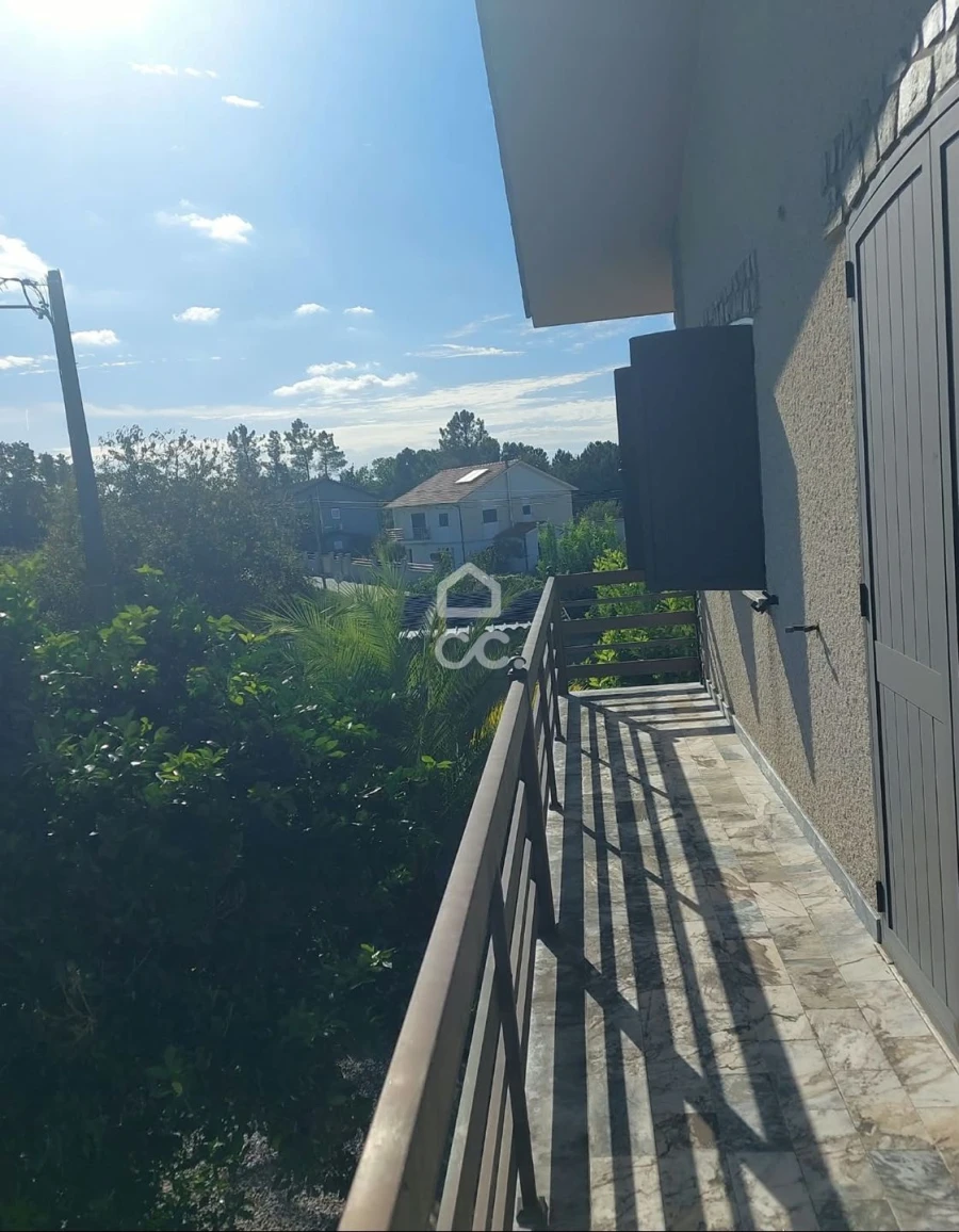 Moradia T4 para Venda em Viseu Foto 9