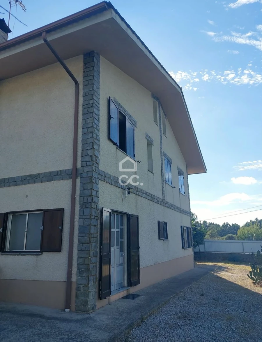 Moradia T4 para Venda em Viseu Foto 6
