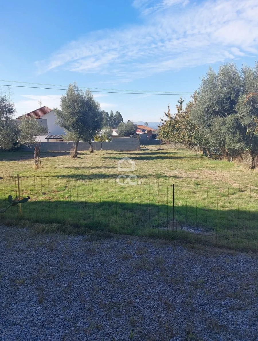 Moradia T4 para Venda em Viseu Foto 3
