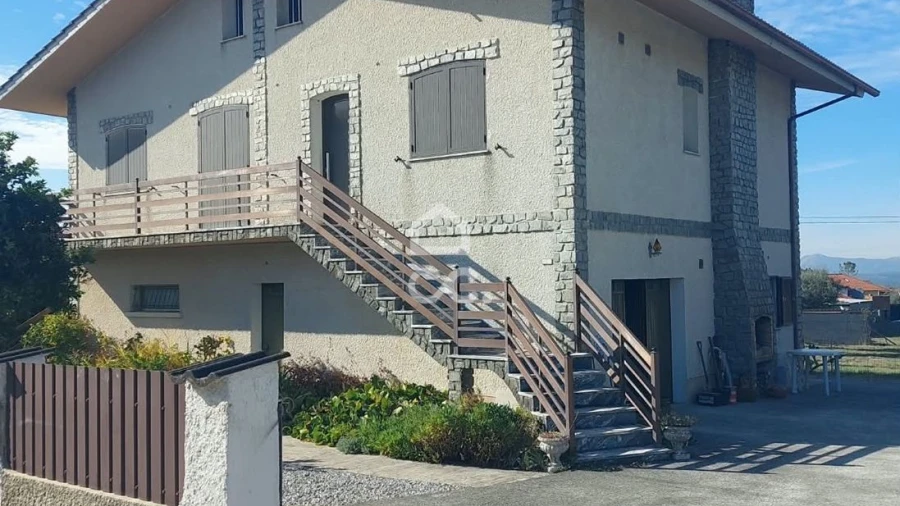 Moradia T4 para Venda em Viseu