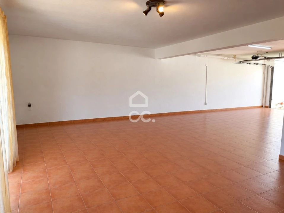 Apartamento T4 para Venda em Bombarral e Vale Covo Foto 37