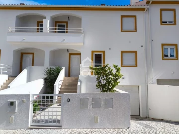Apartamento T4 para Venda em Bombarral e Vale Covo