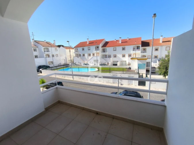 Apartamento T4 para Venda em Bombarral e Vale Covo Foto 22