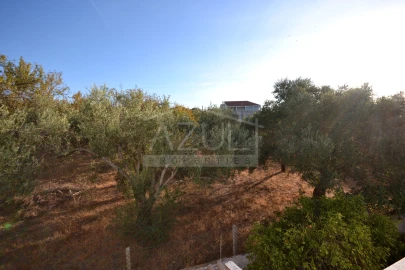 Moradia T2 para Venda em Loule (São Clemente)