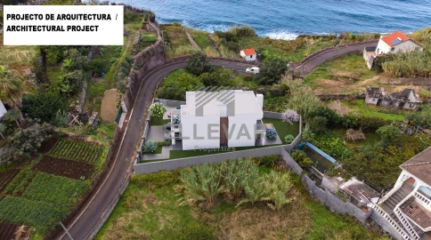 Terreno para Venda em Ponta Delgada