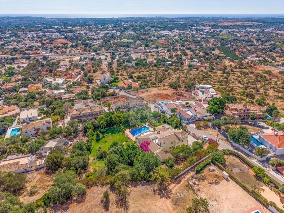 Moradia T5 para Venda em Loule (São Clemente) Foto 48
