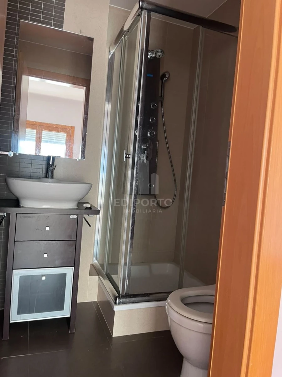 Apartamento T5 para Venda em Nossa Sra de Fatima Foto 11