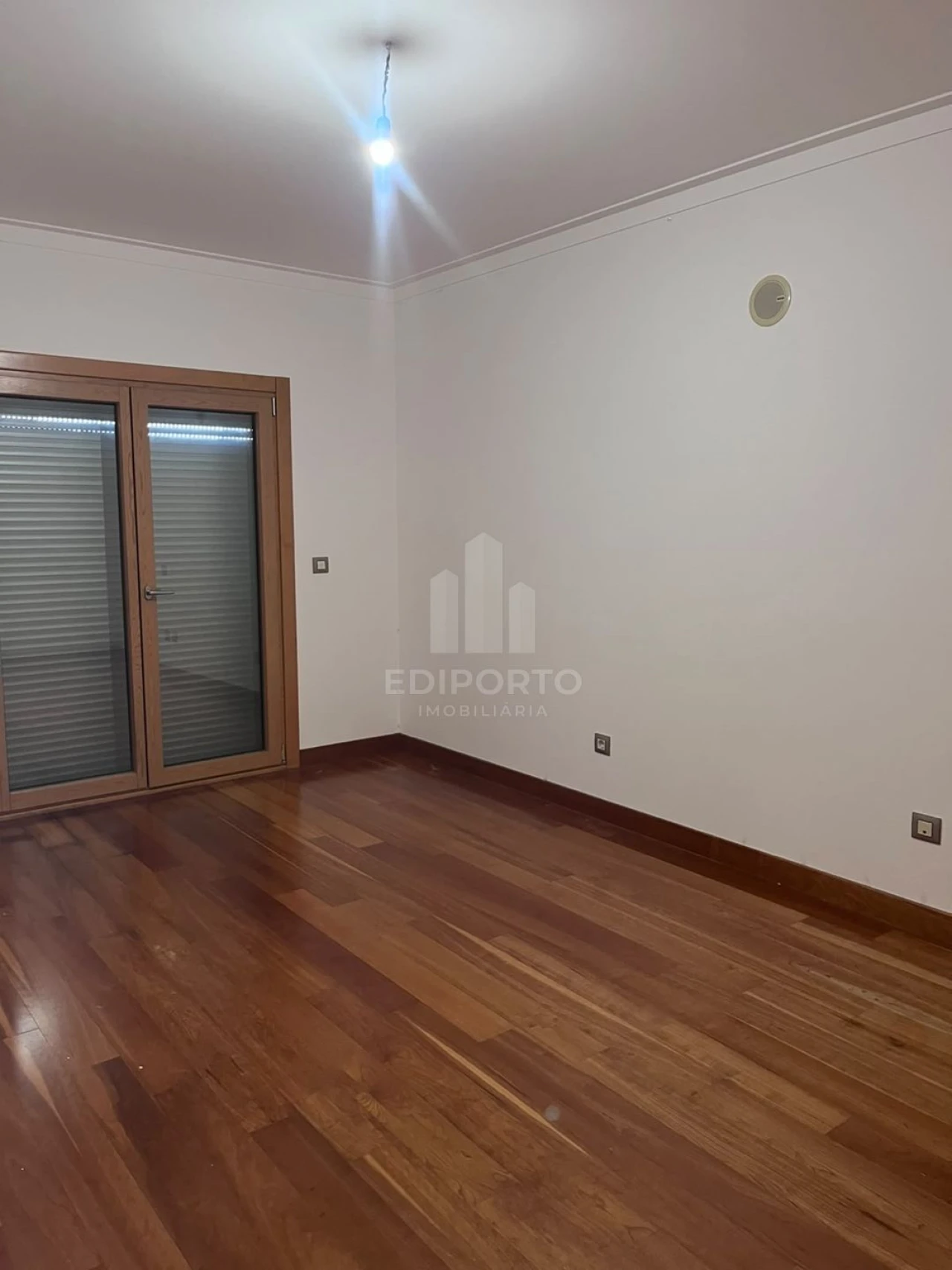 Apartamento T5 para Venda em Nossa Sra de Fatima Foto 13