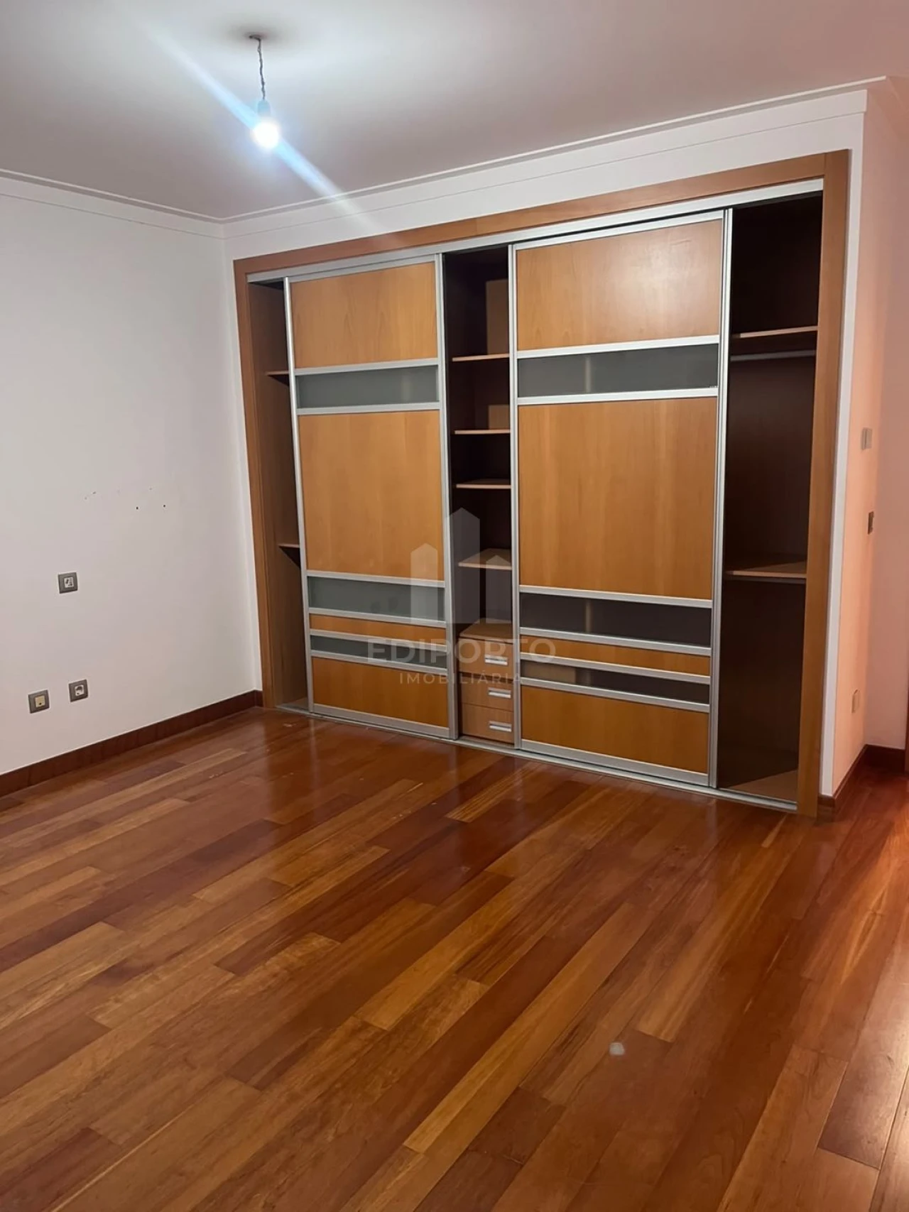 Apartamento T5 para Venda em Nossa Sra de Fatima Foto 14