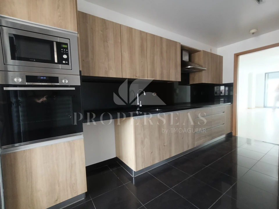 Apartamento T3 para Venda em Funchal (Santa Luzia) Foto 3