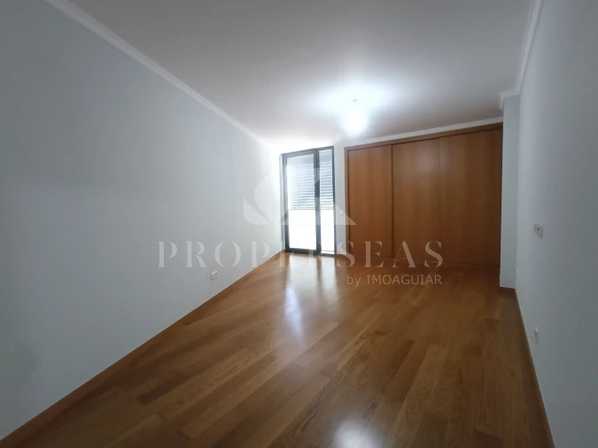 Apartamento T3 para Venda em Funchal (Santa Luzia) Foto 10
