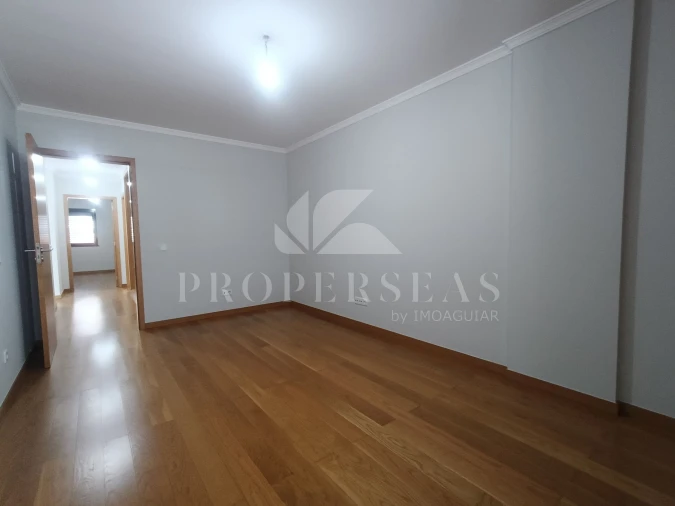 Apartamento T3 para Venda em Funchal (Santa Luzia) Foto 9