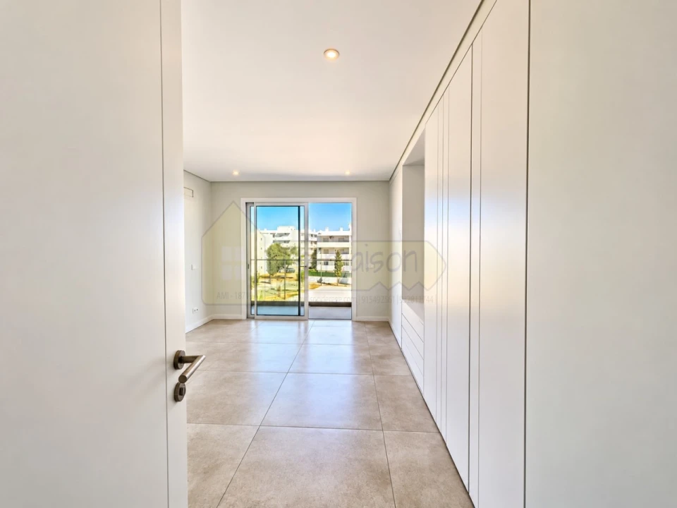 Apartamento T2 para Venda em Olhão Foto 1