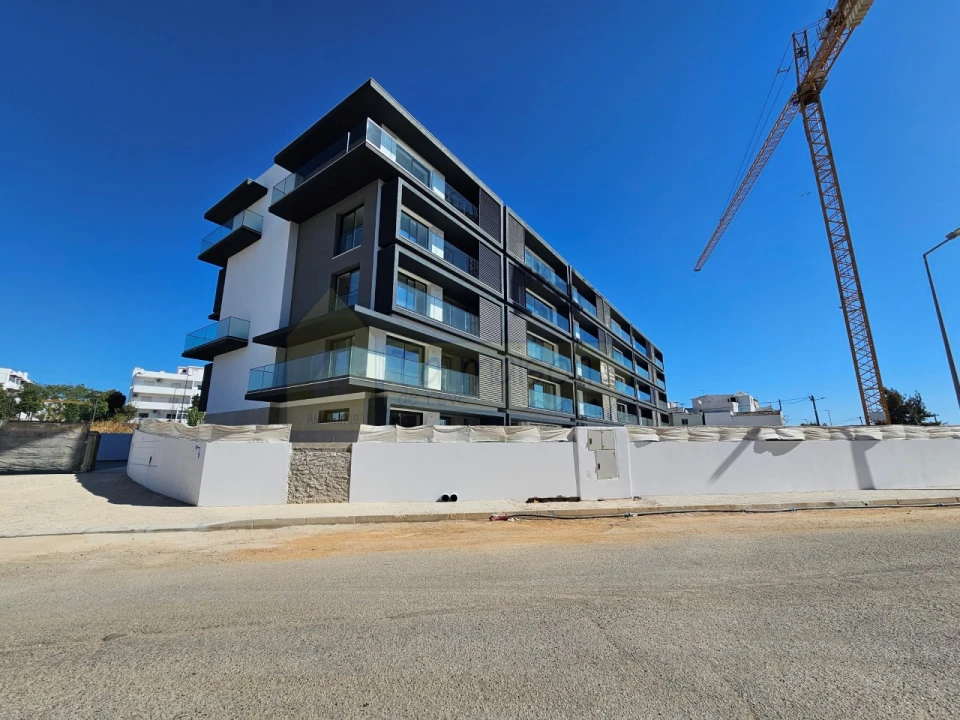 Apartamento T2 para Venda em Olhão Foto 7