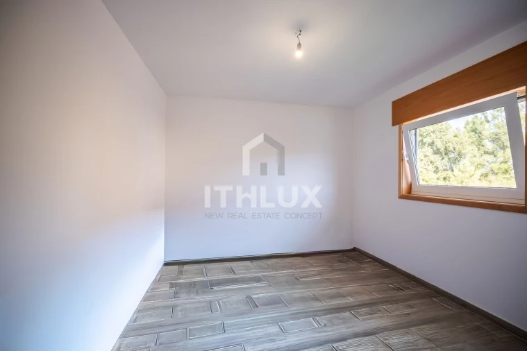 Apartamento T3 para Venda em Lomba Foto 10
