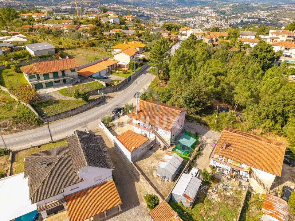 Apartamento T3 para Venda em Lomba Foto 20