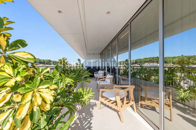 Apartamento T3 para Arrendamento em Campolide Foto 14