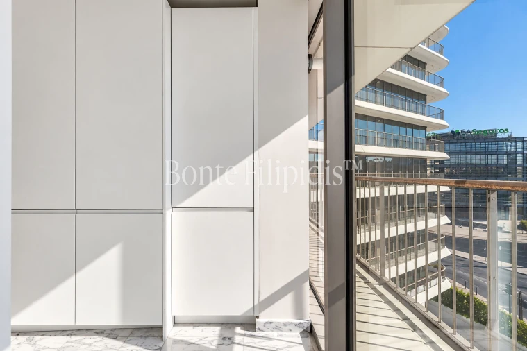 Apartamento T3 para Arrendamento em Campolide Foto 23