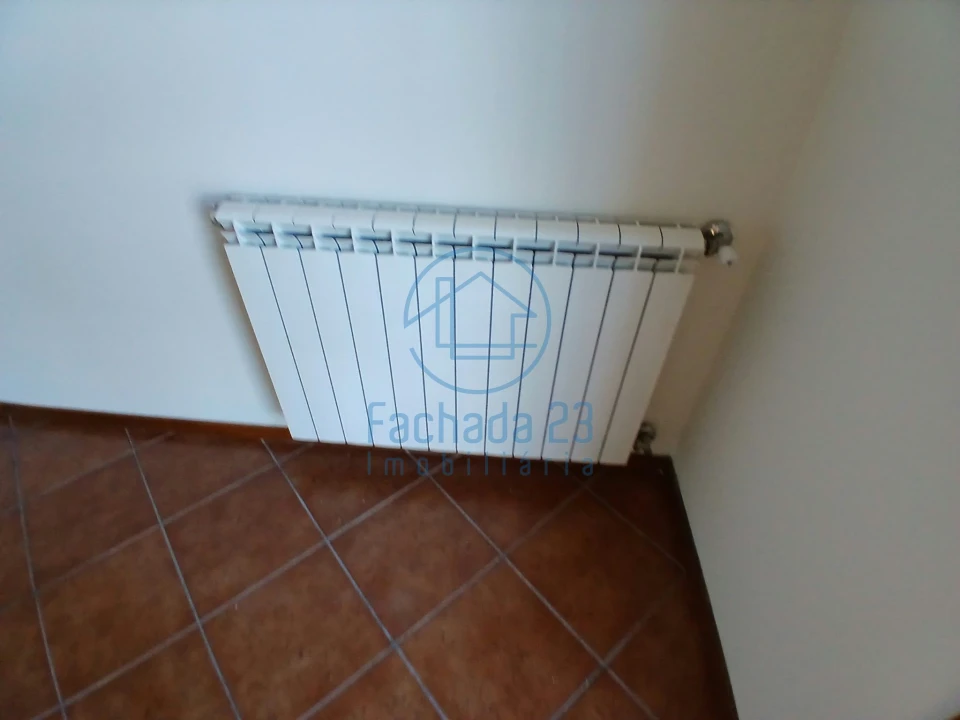 Apartamento T2 para Venda em Meixomil Foto 6