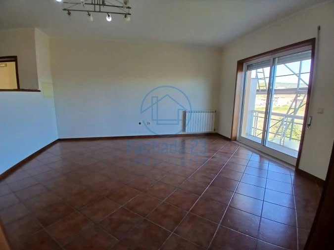 Apartamento T2 para Venda em Meixomil Foto 11