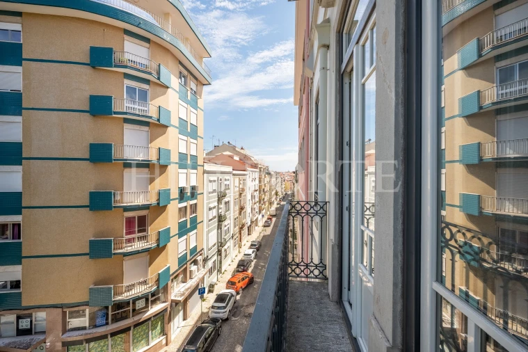 Apartamento T2 para Venda em Arroios Foto 24