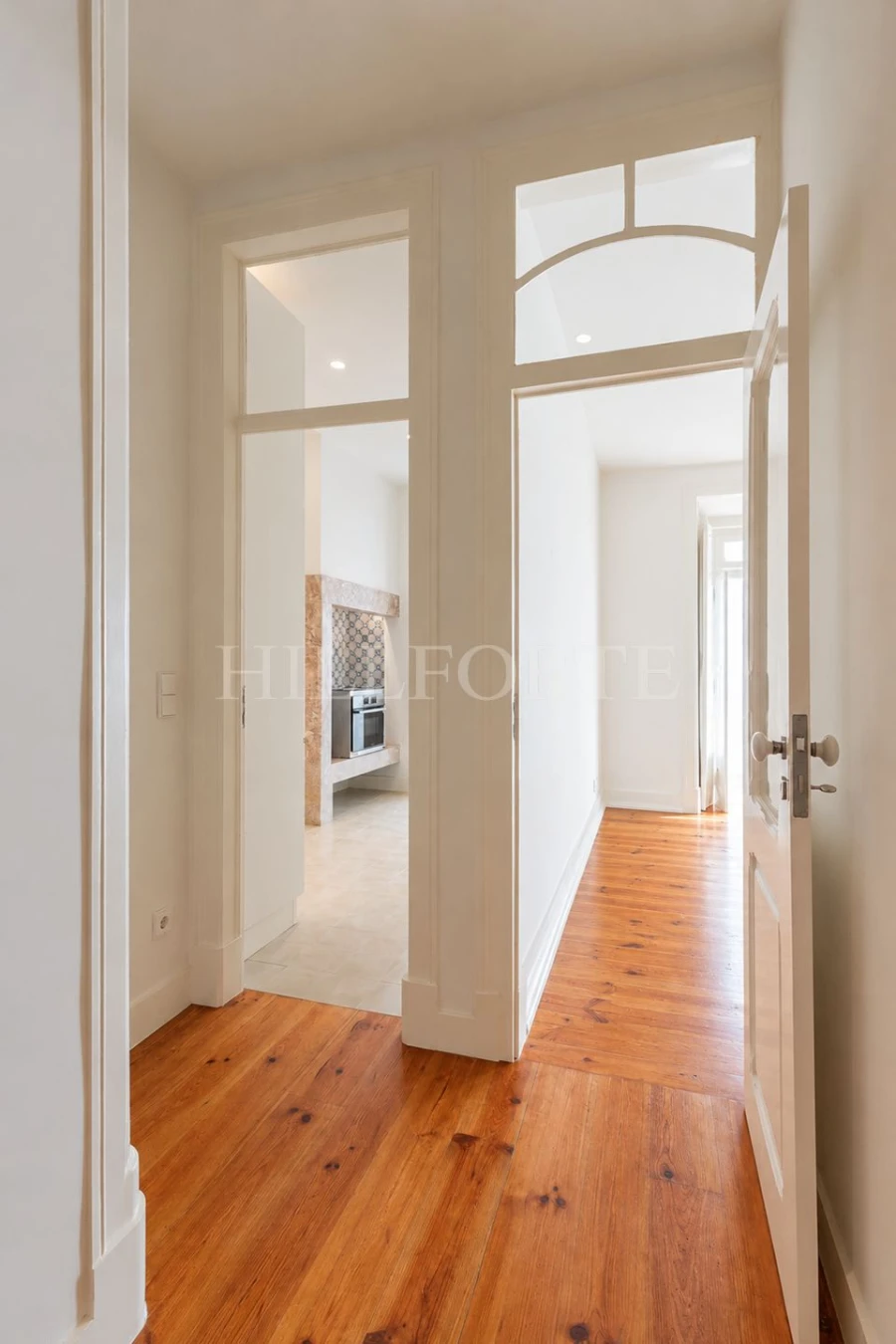 Apartamento T2 para Venda em Arroios Foto 11