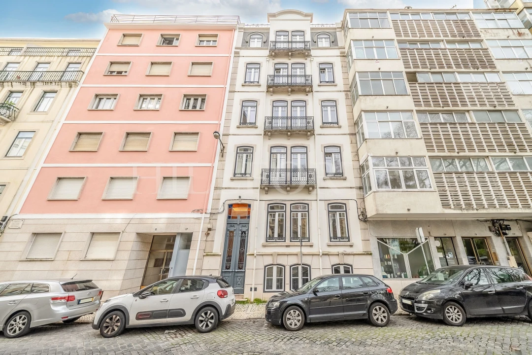 Apartamento T2 para Venda em Arroios Foto 26