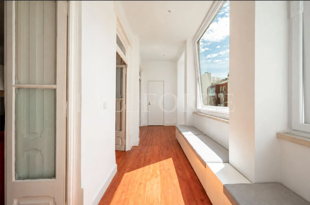 Apartamento T2 para Venda em Arroios Foto 13