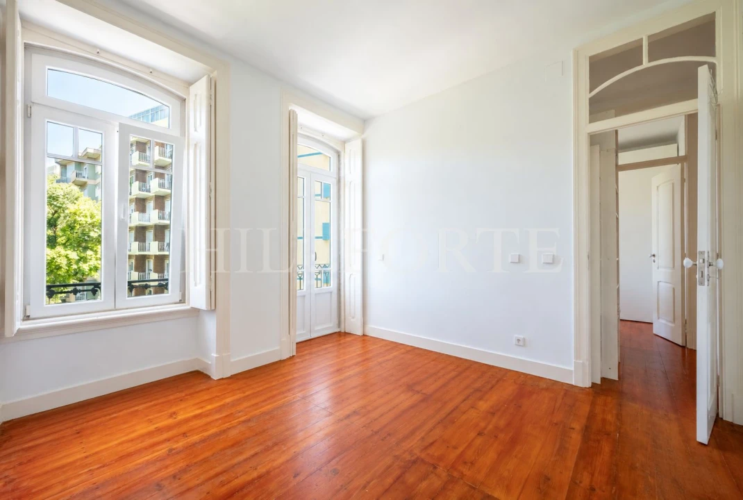 Apartamento T2 para Venda em Arroios Foto 4
