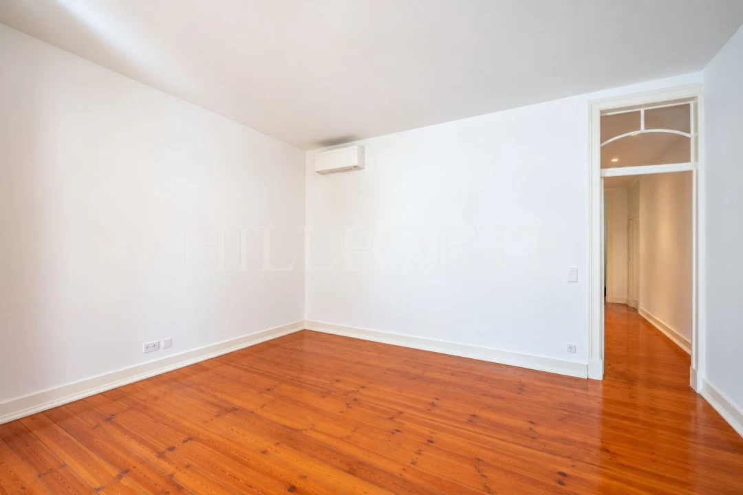 Apartamento T2 para Venda em Arroios Foto 18