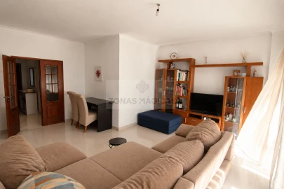Apartamento T3 para Venda em Lagos (São Sebastião e Santa Maria)