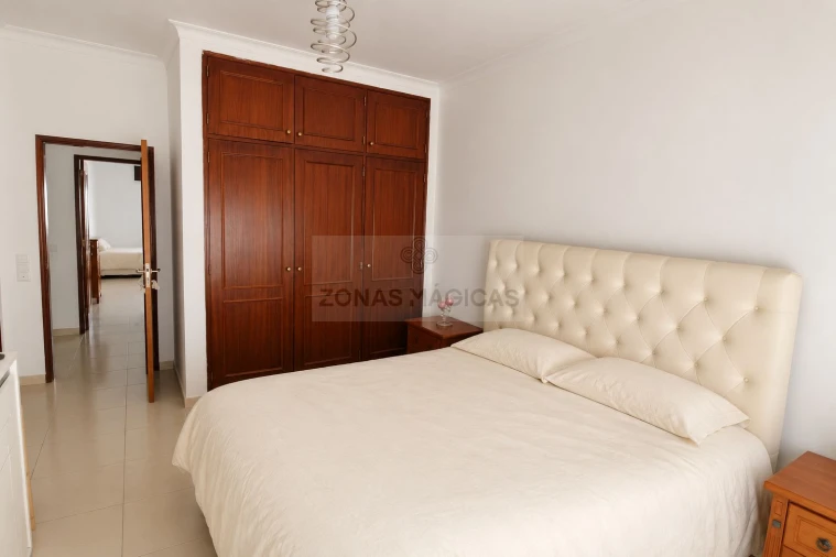Apartamento T3 para Venda em Lagos (São Sebastião e Santa Maria) Foto 25