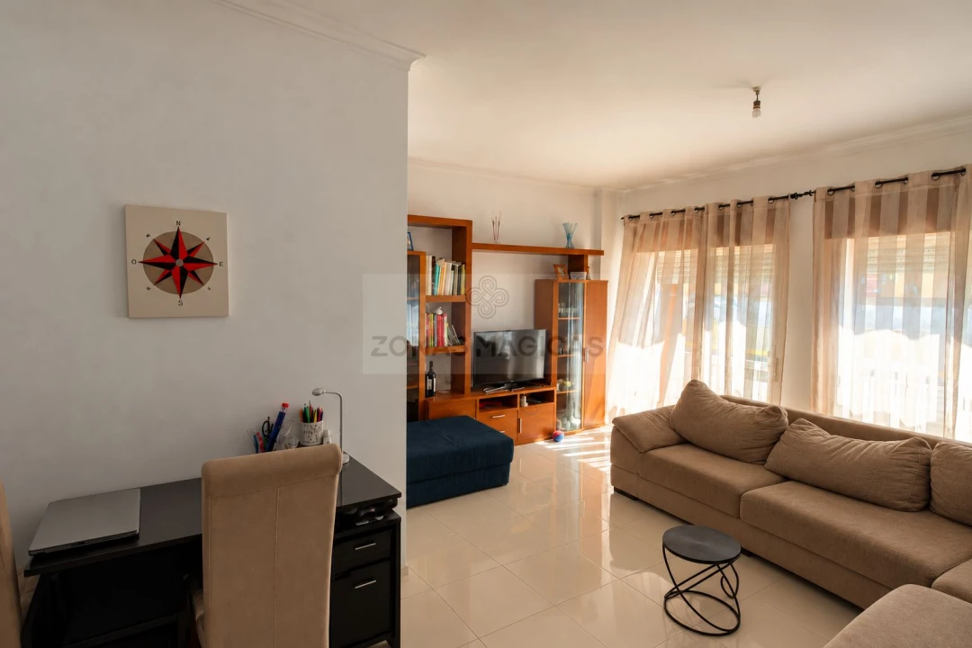 Apartamento T3 para Venda em Lagos (São Sebastião e Santa Maria) Foto 1