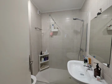 Apartamento T2 para Venda em Faro (Sé e São Pedro)