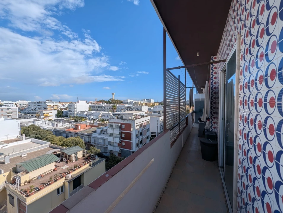Apartamento T2 para Venda em Faro (Sé e São Pedro) Foto 8