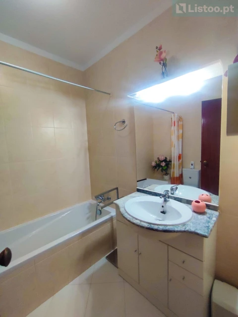 Apartamento T2 para Venda em Quarteira