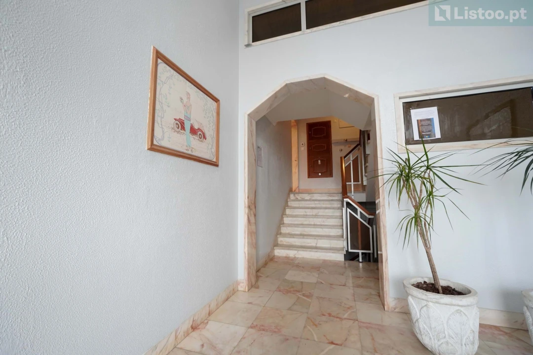 Apartamento T2 para Venda em Cascais e Estoril Foto 28